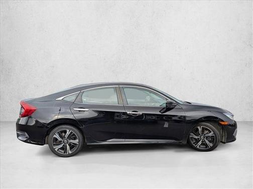 2017 Honda Civic Touring