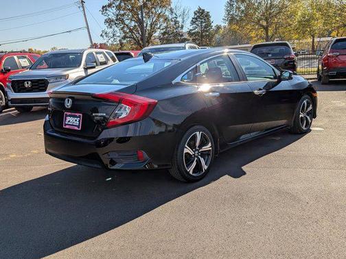 2017 Honda Civic Touring