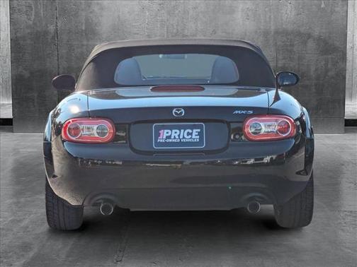 2014 Mazda MX-5 Miata Sport