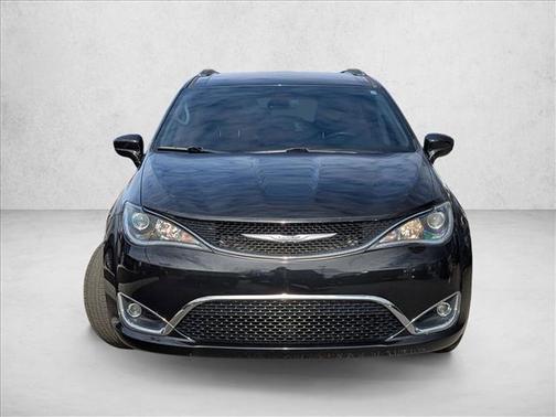 2020 Chrysler Pacifica Touring-L Plus