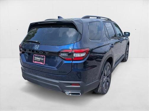 2025 Honda Pilot Sport