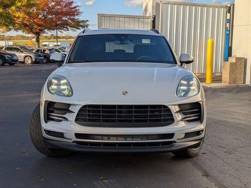 2019 Porsche Macan AWD