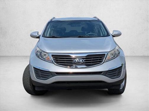 Bright Silver 2013 Kia Sportage LX