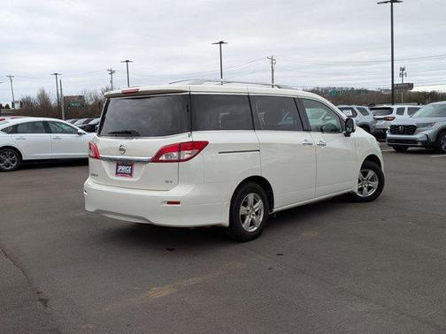 2015 Nissan Quest SV