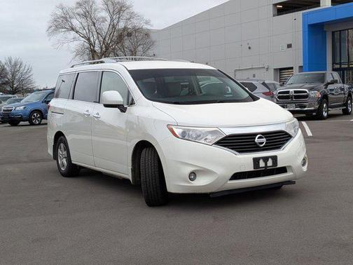 2015 Nissan Quest SV