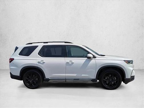 Platinum White Pearl 2025 Honda Pilot Touring 8-Passenger