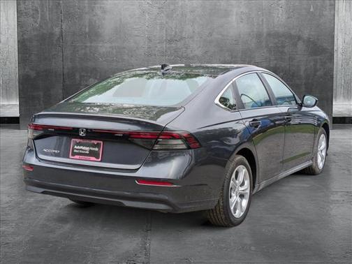 2025 Honda Accord LX 1.5T