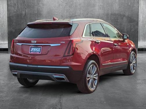 2022 Cadillac XT5 Premium Luxury