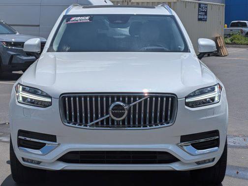 2024 Volvo XC90 B6 Ultimate Bright Theme 6-Seater