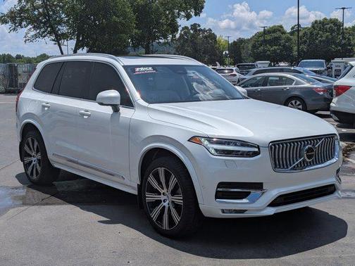 2024 Volvo XC90 B6 Ultimate Bright Theme 6-Seater