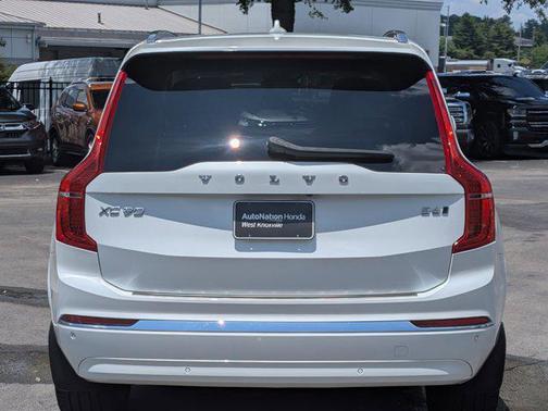 2024 Volvo XC90 B6 Ultimate Bright Theme 6-Seater