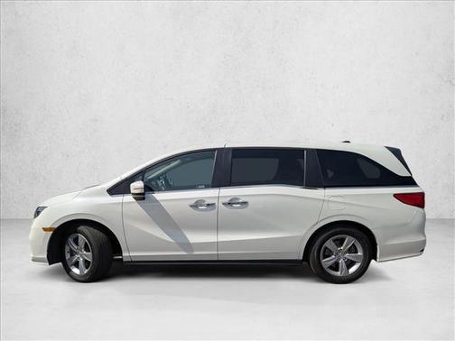 White Diamond Pearl 2019 Honda Odyssey EX-L