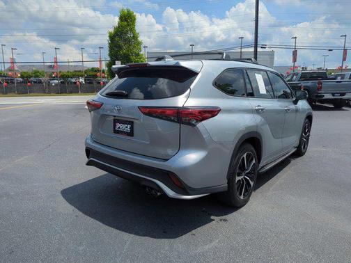 2021 Toyota Highlander XSE