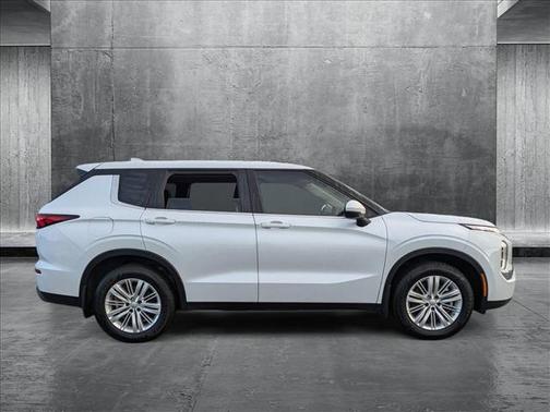 2023 Mitsubishi Outlander ES 2.5 S-AWC