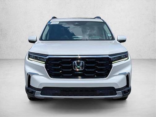 Platinum White Pearl 2023 Honda Pilot AWD Elite