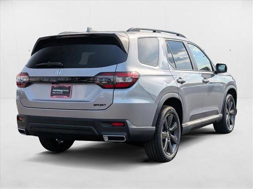 2025 Honda Pilot Sport