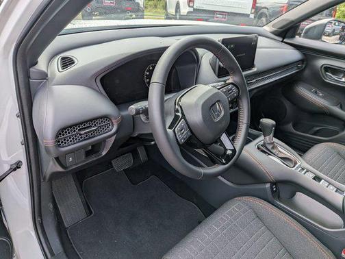 2026 Honda HR-V 2WD Sport