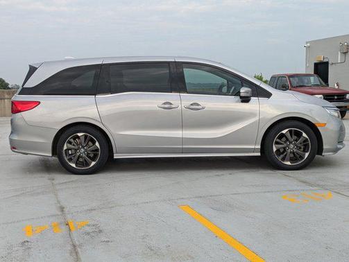 2022 Honda Odyssey Elite