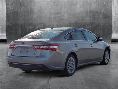 2013 Toyota Avalon Hybrid XLE Touring