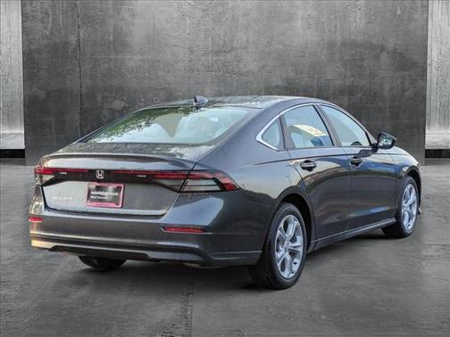 2025 Honda Accord LX 1.5T