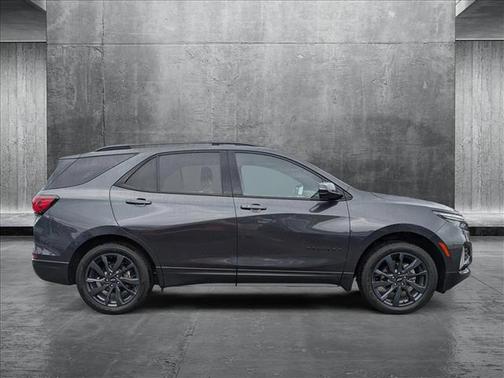 2022 Chevrolet Equinox FWD RS