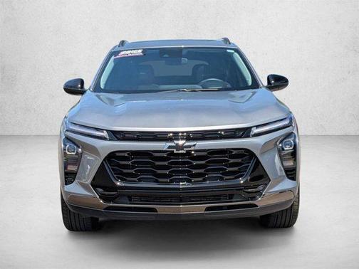 Sterling Gray Metallic 2024 Chevrolet Trax FWD ACTIV
