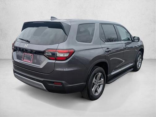 2023 Honda Pilot AWD EX-L 8 Passenger