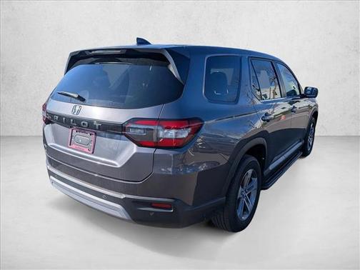 2023 Honda Pilot AWD EX-L 8 Passenger