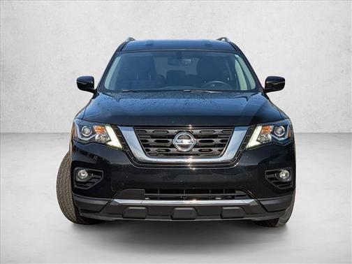 2018 Nissan Pathfinder SV