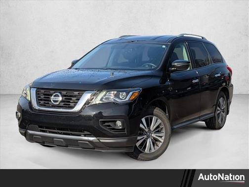 2018 Nissan Pathfinder SV