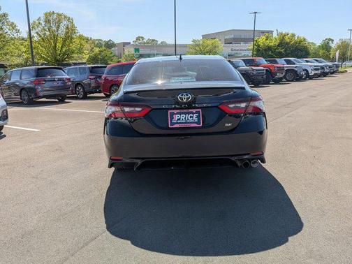 Midnight Black Metallic 2024 Toyota Camry SE