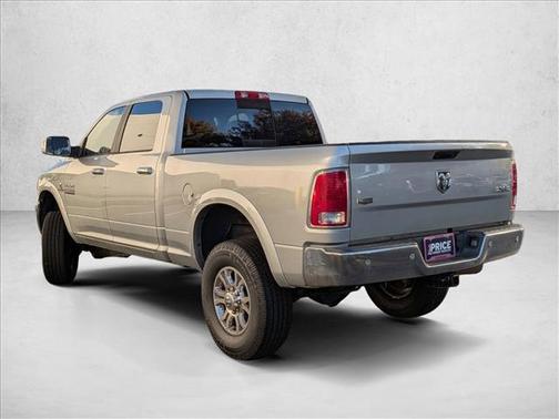 2017 RAM 2500 Laramie Crew Cab 4x4 6'4' Box