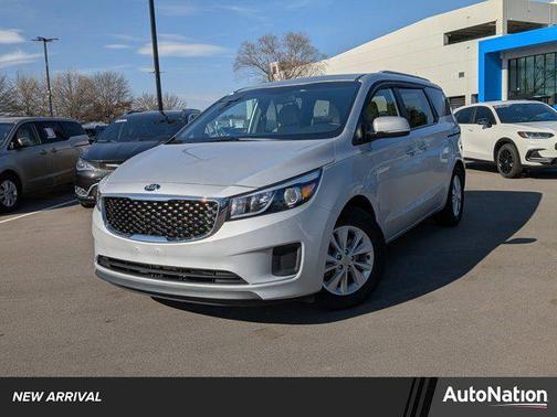 2015 Kia Sedona LX