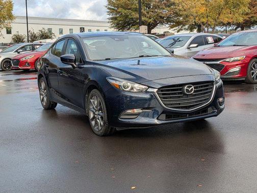 2018 Mazda Mazda3 Touring