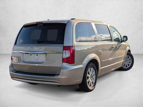 2012 Chrysler Town & Country Touring