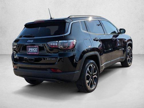 Diamond Black Crystal Pearlcoat 2024 Jeep Compass Limited