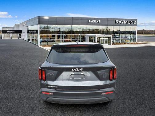 Gravity Grey 2023 Kia Sorento LX