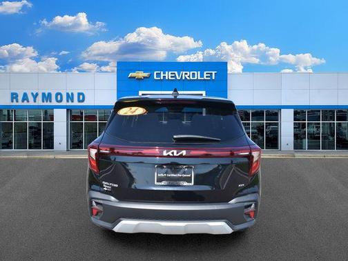 Fusion Black 2024 Kia Seltos LX