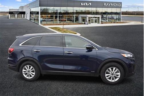 2020 Kia Sorento LX