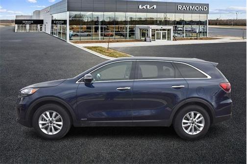 2020 Kia Sorento LX