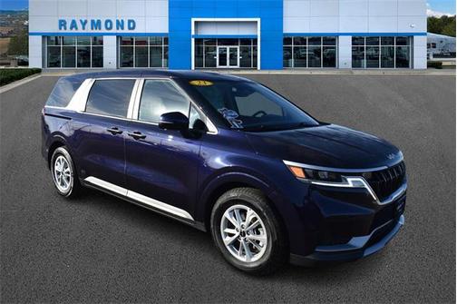 2023 Kia Carnival LX