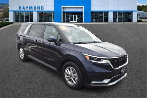 2023 Kia Carnival LX