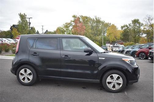 2016 Kia Soul Base