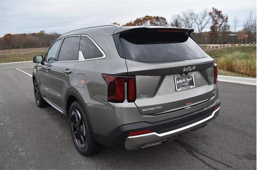 2026 Kia Sorento Hybrid EX