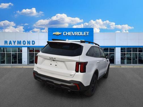 Glacial White Pearl 2024 Kia Sorento SX
