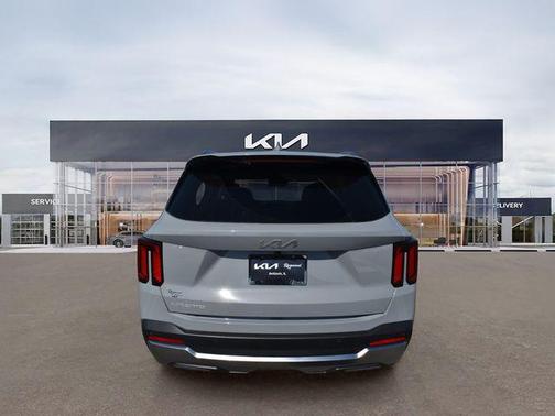 Wolf Gray 2026 Kia Sorento SX
