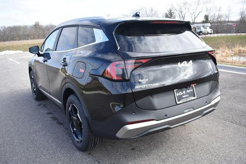 Fusion Black 2026 Kia Sportage Hybrid EX