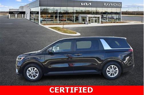 2023 Kia Carnival LX