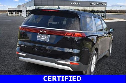 2023 Kia Carnival LX