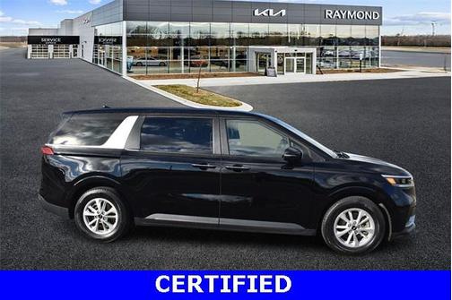 2023 Kia Carnival LX